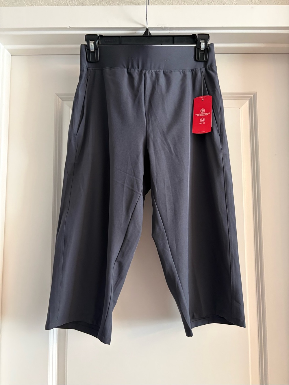 bcg Charcoal Wide-Leg Cropped Athletic Capris